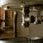 Chauffe-eau qui goutte en permanence : gouttes au groupe de sécurité